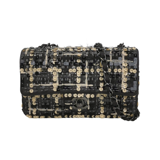 Classic Flap Seasonal limited Edition Mini CC turn-lock