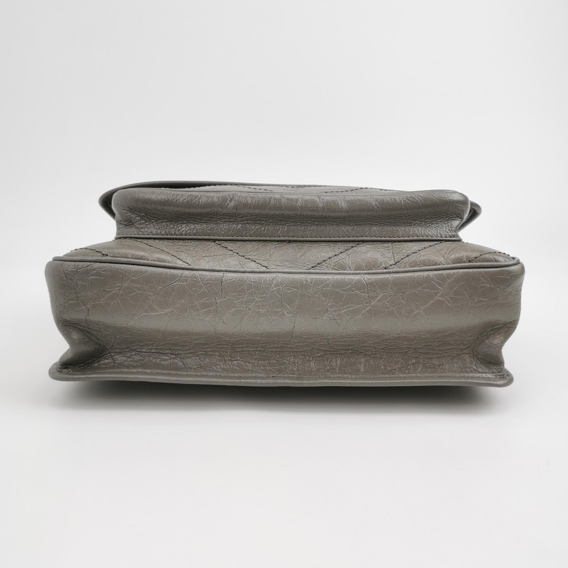 Niki Large V quilted YSL