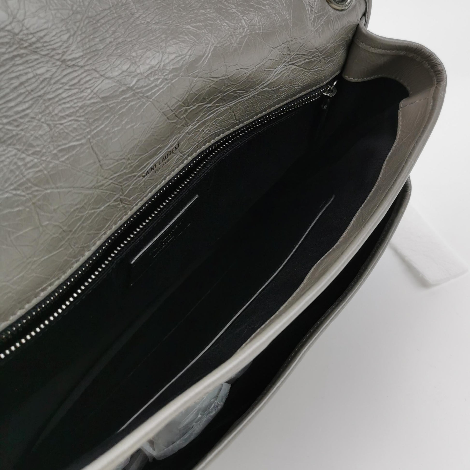 Niki Large V quilted YSL