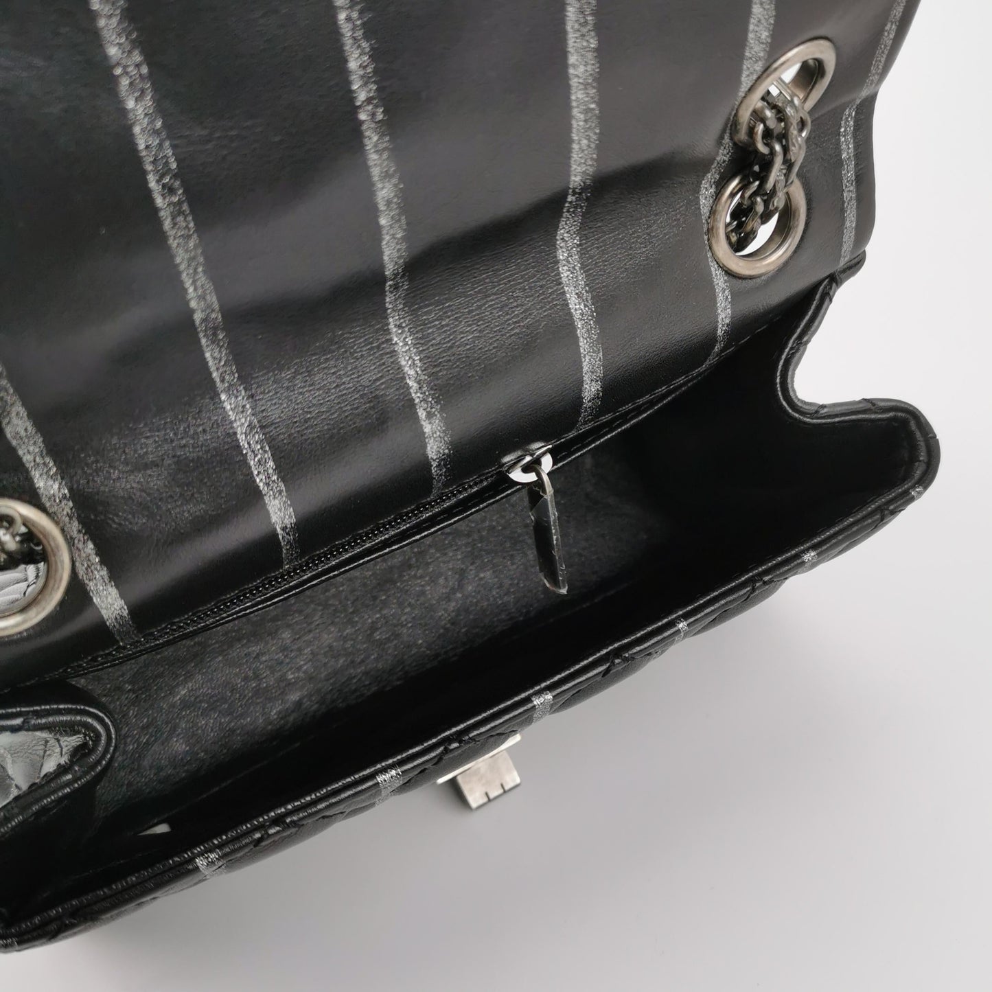 2.55 Flag Bag Seasonal limited Edition quilted