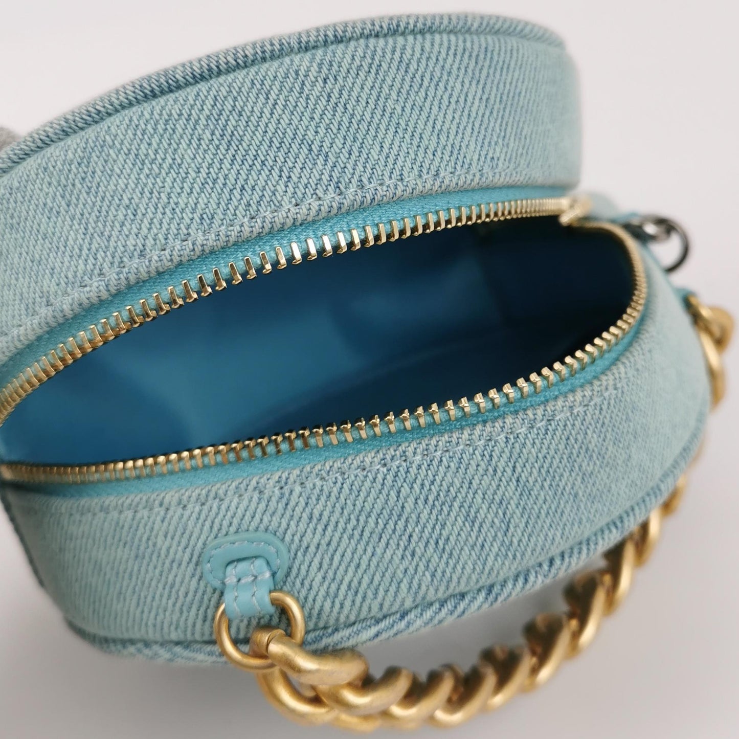 19Bag Denim quilted CC turn-lock