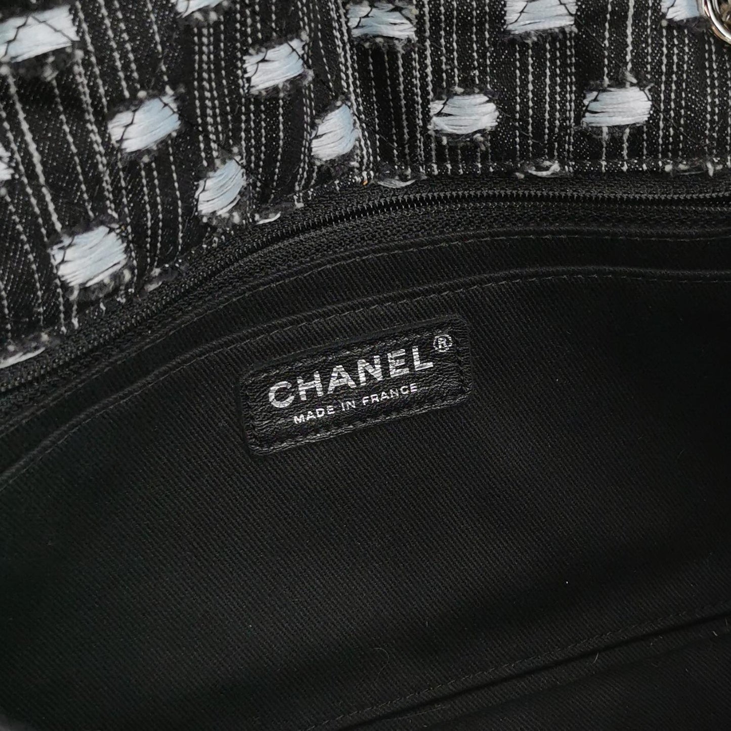 Flap Bag quilted CC turn-lock Gold