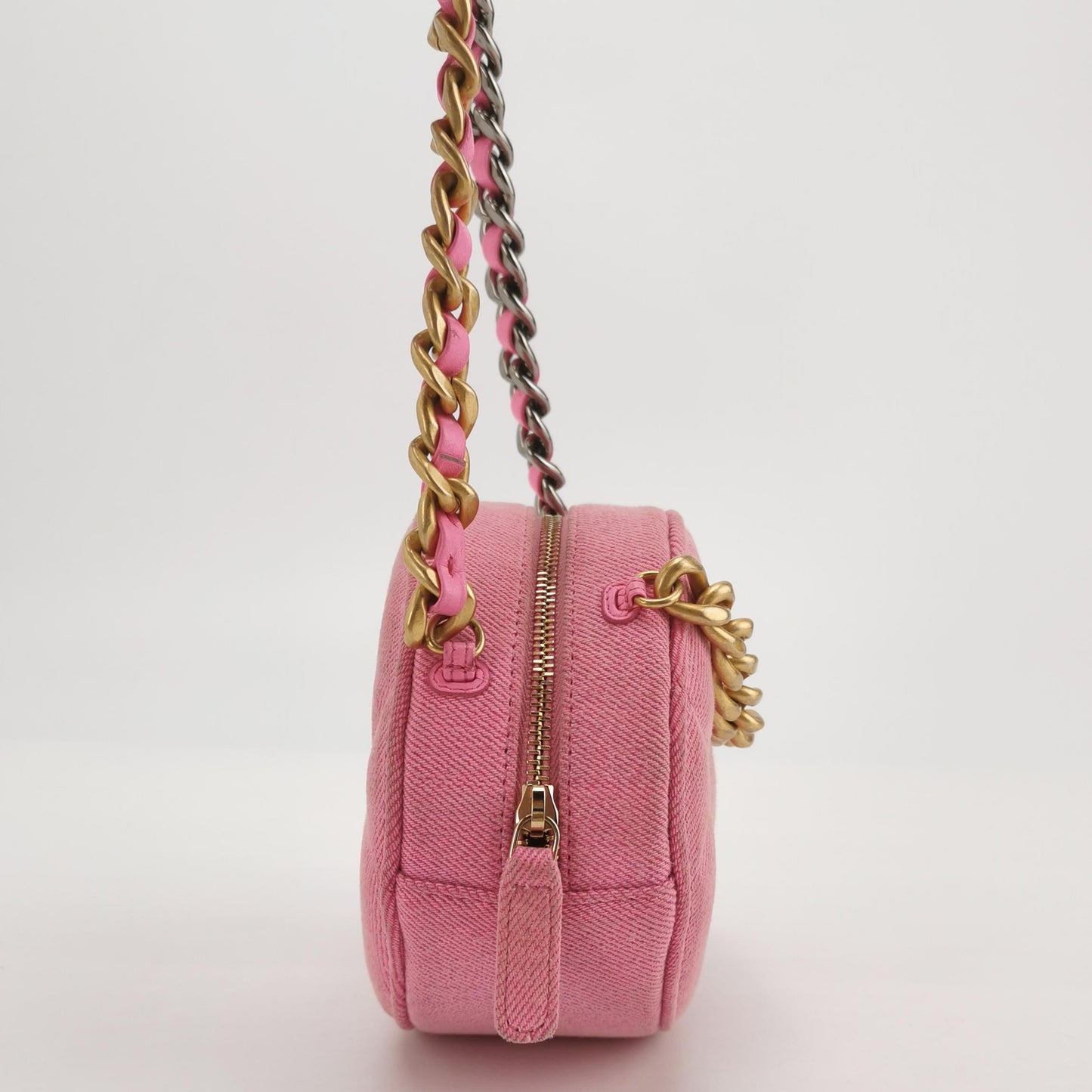 19Bag Canvas quilted CC turn-lock