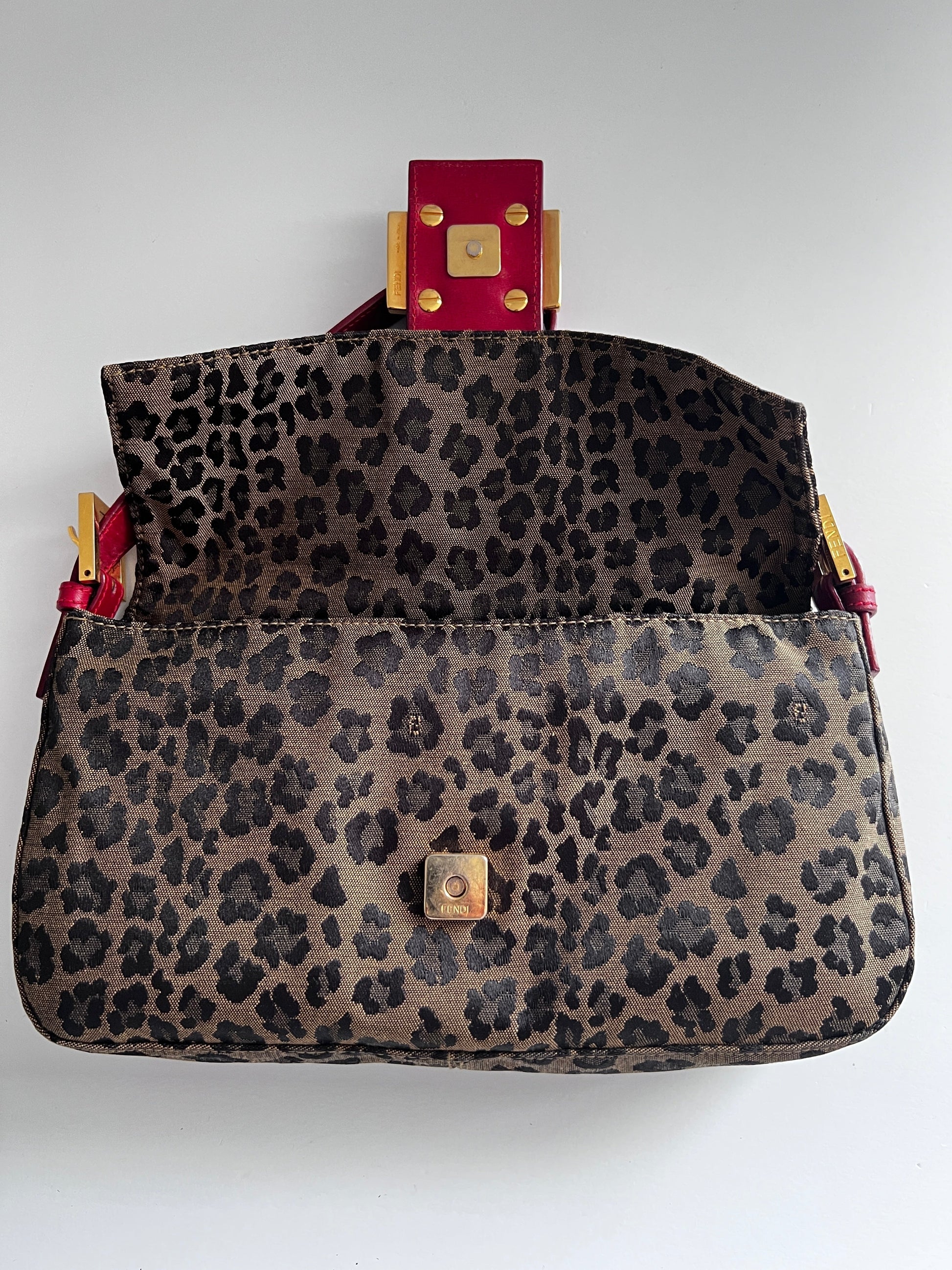 Vintage Fendi Cheetah print enamel buckle baguette